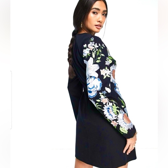 ASOS Women’s Black Blue Floral Embroidered Long Puff Sleeve Dress Size 0 NWOT - Picture 4 of 13